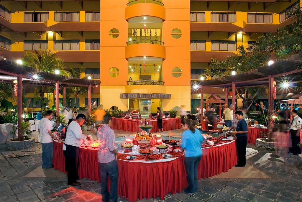 Отель Ap Premier Batam Нагоя Ресторан фото